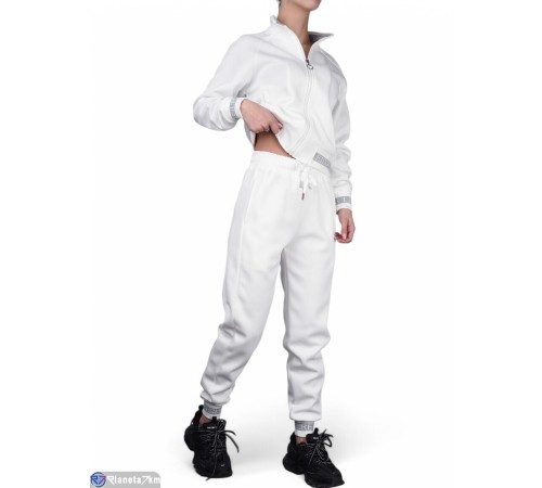 Спортивний костюм жіночий на весну/осінь (4 шт. р.сетка S-XL) білий "FABIO" Спортивний костюм жіночий на весну/осінь (4 шт. р.сетка S-XL) білий "FABIO"