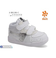 Дитячі кросівки на весну/осінь (8 пар р.21-26) білий  "Normashoes" Дитячі кросівки на весну/осінь (8 пар р.21-26) білий  "Normashoes"