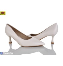 Туфлі жіночі на весну/осінь (6 пар р.36-40) бежевий  "Mei De Li"