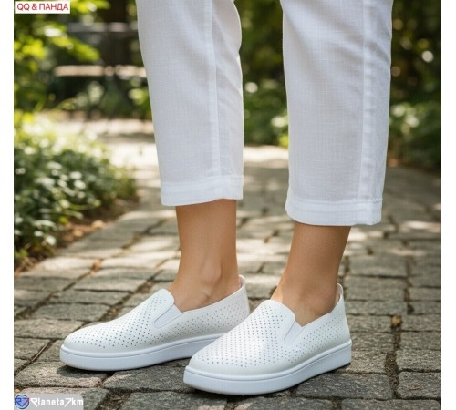 Сліпони жіночі на літо (8 пар р.40-43) білий  "QQ&Панда"