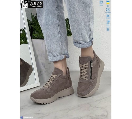Кросівки жіночі на зиму (6 пар р.36-40) коричневий  "ARTO"