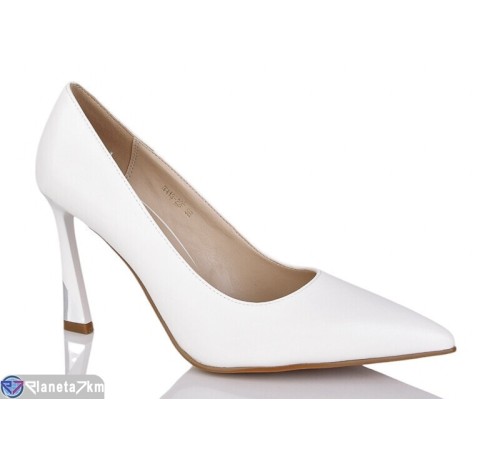 Туфлі жіночі на весну/осінь (6 пар р.35-39) білий  "MARADONA"