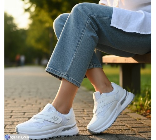 Кросівки жіночі на весну/осінь (8 пар р.36-41) білий  "LOREDANA"
