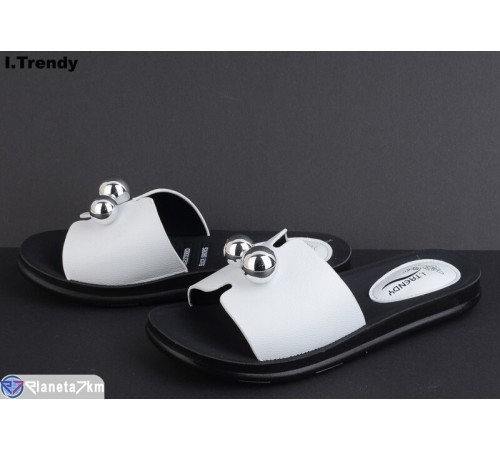 Шлепки жіночі на літо (8 пар р.36-41) білий  "Trendy"