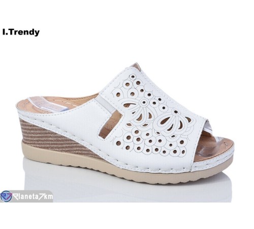 Шлепки жіночі на літо (8 пар р.37-42) білий  "Trendy"